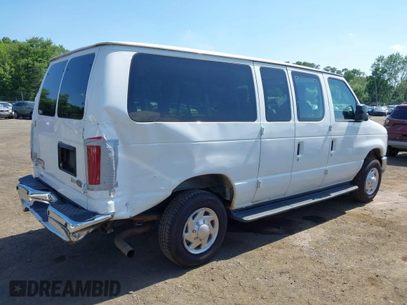 2013 Ford Econoline Passenger XL with VIN 1FBNE3BL6DDA13595, listed as a IAAI auction lot 42570942 with 135,652 mi miles and . Bid and sale history available at DreamBid. Image 6.