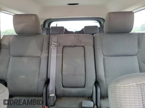 2006 Jeep Commander z VIN 1J8HG48K76C131681, wystawiony jako Copart lot #64386985 z przebiegiem 142 135 mil mil oraz Szkoda całkowita • Salvage title. Historia ofert i sprzedaży dostępna na DreamBid. Obrazek 10.