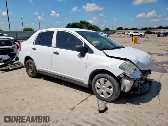 2010 Nissan Versa 1.6 with VIN 3N1CC1AP5AL403629, listed as a Copart auction lot 58264865 with 86,399 mi miles and Salvage title. Bid and sale history available at DreamBid. Image 4.