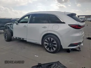 2024 Mazda CX-90 S z VIN JM3KK1HC0R1170641, wystawiony jako Copart lot #50416525 z przebiegiem 4 171 mil mil oraz Szkoda całkowita • Salvage title. Historia ofert i sprzedaży dostępna na DreamBid. Obrazek 2.