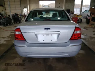 2005 Ford Five Hundred SE with VIN 1FAFP23195G175714, listed as a Copart auction lot 81057764 with 81,284 mi miles and Salvage Title. Bid and sale history available at carsss.com. Image 6.