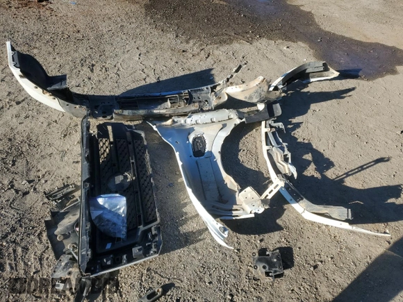 2021 Nissan Titan SV z VIN 1N6AA1FB8MN504530, wystawiony jako Copart lot #80914794 z przebiegiem 103 771 mil mil oraz Szkoda całkowita • Salvage title. Historia ofert i sprzedaży dostępna na DreamBid. Obrazek 12.