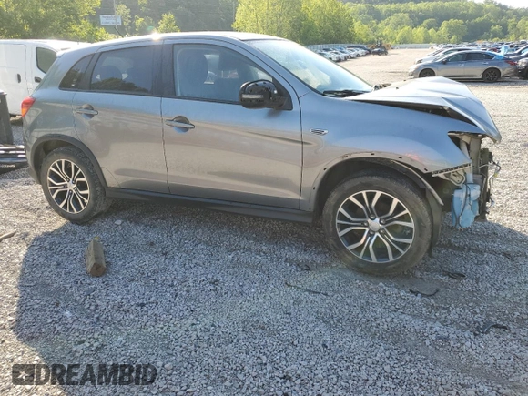 2016 Mitsubishi Outlander ES z VIN JA4AR3AU5GZ023965, wystawiony jako Copart lot #57271305 z przebiegiem 48 666 mil mil oraz Szkoda całkowita • Salvage title. Historia ofert i sprzedaży dostępna na DreamBid. Obrazek 4.