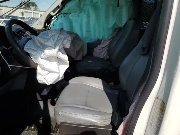 2019 Ford Transit с VIN 1FTYE2CM7KKA21210, выставлен на аукционе Copart как лот 55935235 с пробегом 261 234 миль миль и Списание • Salvage title. История ставок и продаж доступна на DreamBid. Изображение 7.