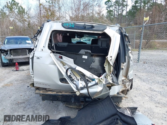 2020 Chevrolet Tahoe LT z VIN 1GNSCBKC8LR221971, wystawiony jako IAAI lot #41455932 z przebiegiem Nie podano mil oraz . Historia ofert i sprzedaży dostępna na DreamBid. Obrazek 16.