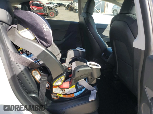 2021 Tesla Model Y Long Range with VIN 5YJYGDEE0MF077789, listed as a Copart auction lot 45838495 with 89,268 mi miles and Salvage Title. Bid and sale history available at DreamBid. Image 10.