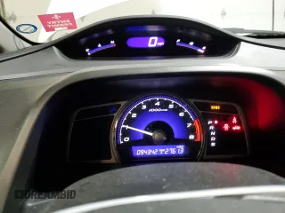 2011 Acura CSX z VIN 2HHFD5F59BH200319, wystawiony jako Copart lot #68003794 z przebiegiem 94 342 mil mil oraz Szkody całkowita. Historia ofert i sprzedaży dostępna na DreamBid. Obrazek 9.