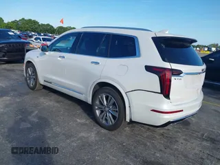 2025 Cadillac XT6 FWD Premium Luxury with VIN 1GYKPCRS9SZ122102, listed as a IAAI auction lot 41677275 with 4,227 mi miles. Bid and sale history available at carsss.com. Image 3.