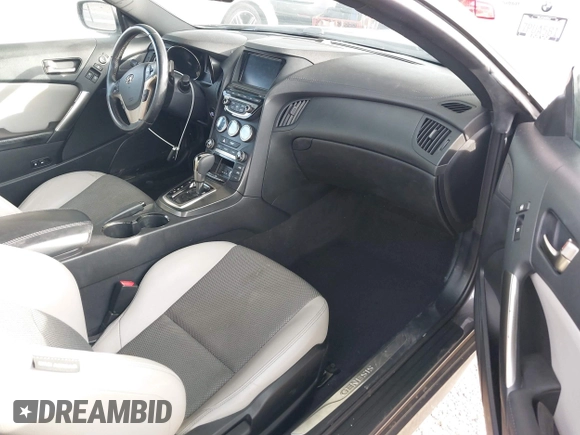2013 Hyundai Genesis Coupe R-Spec with VIN KMHHT6KD8DU099898, listed as a IAAI auction lot 41473019 with 115,615 mi miles and . Bid and sale history available at DreamBid. Image 5.