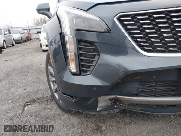 2020 Cadillac XT4 AWD Premium Luxury with VIN 1GYFZDR45LF062180, listed as a IAAI auction lot 41599215 with 105,350 mi miles. Bid and sale history available at carsss.com. Image 6.