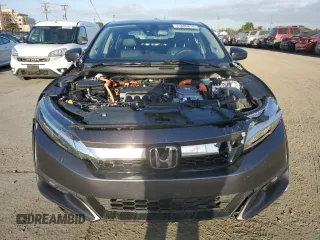 2018 Honda Clarity Plug-In Hybrid with VIN JHMZC5F11JC023751, listed as a Copart auction lot 71806814 with 152,612 mi miles and Salvage Title. Bid and sale history available at carsss.com. Image 5.