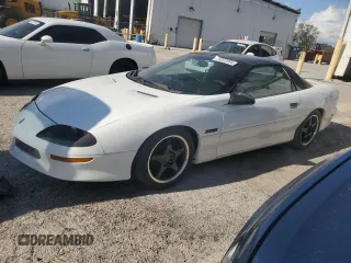 1996 Chevrolet Camaro Z28 z VIN 2G1FP22P2T2119028, wystawiony jako Copart lot #74322894 z przebiegiem 124 545 mil mil oraz Szkoda całkowita • Salvage title. Historia ofert i sprzedaży dostępna na DreamBid. Obrazek 1.