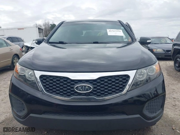 2012 Kia Sorento LX with VIN 5XYKT3A18CG237178, listed as a IAAI auction lot 41727554 with 283,783 mi miles. Bid and sale history available at carsss.com. Image 12.