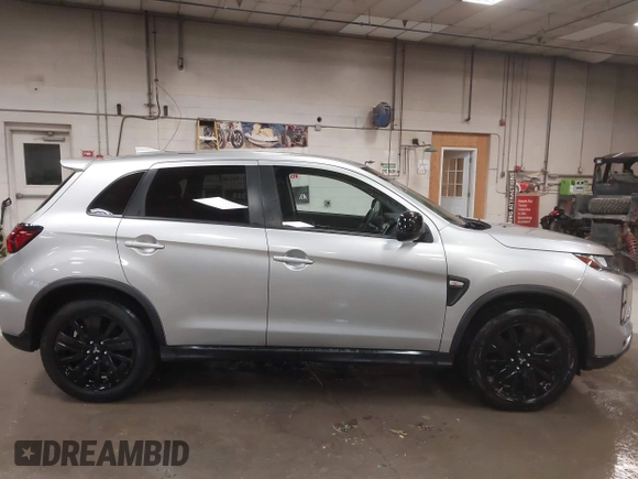 2021 Mitsubishi Outlander ES z VIN JA4APUAU0MU030598, wystawiony jako IAAI lot #40512460 z przebiegiem 52 666 mil mil oraz . Historia ofert i sprzedaży dostępna na DreamBid. Obrazek 13.