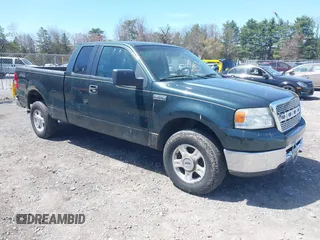 2006 Ford F-150 STX with VIN 1FTRX14WX6FB34558, listed as a IAAI auction lot 42146556 with 205,932 mi miles. Bid and sale history available at carsss.com. Image 1.