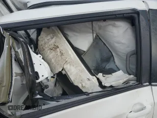 2020 Toyota Sienna LE Auto Access Seat with VIN 5TDKZ3DC6LS059981, listed as a Copart auction lot 45213775 with 65,668 mi miles and Salvage Title. Bid and sale history available at DreamBid. Image 12.
