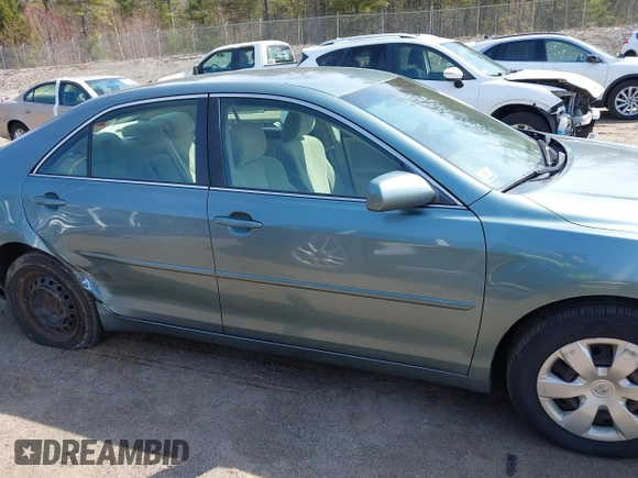 2007 Toyota Camry CE with VIN 4T1BE46K07U690521, listed as a IAAI auction lot 42070933 with 171,758 mi miles. Bid and sale history available at carsss.com. Image 13.