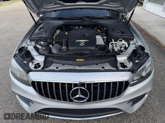 2017 Mercedes-Benz E 300 Luxury with VIN WDDZF4JB3HA096747, listed as a Copart auction lot 63851325 with 142,397 mi miles and Clean title. Bid and sale history available at DreamBid. Image 7.