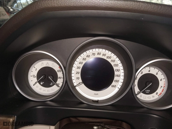 2016 Mercedes-Benz E-Class E 350 Sport with VIN WDDHF5KBXGB197373, listed as a IAAI auction lot 41415077 with 111,399 mi miles. Bid and sale history available at carsss.com. Image 7.