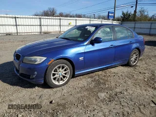 2010 BMW 3 Series 328i xDrive with VIN WBAPK5C53AA652598, listed as a Copart auction lot 47197645 with 127,979 mi miles and Salvage title. Bid and sale history available at DreamBid. Image 1.