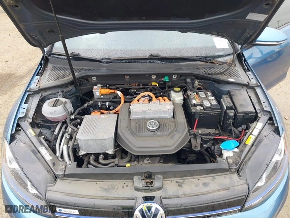 2015 Volkswagen e-Golf SEL Premium with VIN WVWPP7AU0FW906966, listed as a IAAI auction lot 41743128 with 75,619 mi miles. Bid and sale history available at carsss.com. Image 10.