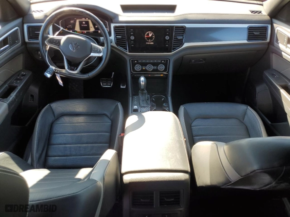 2022 Volkswagen Atlas Cross Sport 3.6L V6 SEL Premium R-Line with VIN 1V2FE2CA0NC213191, listed as a Copart auction lot 80307104 with 25,475 mi miles and Salvage Title. Bid and sale history available at carsss.com. Image 8.