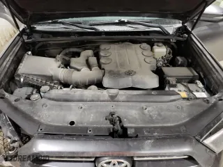2020 Toyota 4Runner SR5 with VIN JTEBU5JR0L5769530, listed as a Copart auction lot 48219575 with 33,805 mi miles and Salvage Title. Bid and sale history available at carsss.com. Image 12.