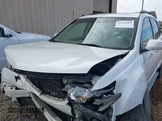 2008 Acura MDX with VIN 2HNYD28258H528045, listed as a IAAI auction lot 41342592 with 242,126 mi miles and . Bid and sale history available at DreamBid. Image 2.