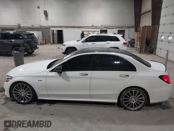 2016 Mercedes-Benz C 450 AMG with VIN 55SWF6EB5GU112843, listed as a IAAI auction lot 41857657 with 114,594 mi miles and . Bid and sale history available at carsss.com. Image 14.