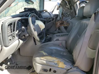 2004 GMC Yukon SLT with VIN 1GKEK13Z64J139750, listed as a Copart auction lot 74820364 with 0 mi miles and Salvage Title. Bid and sale history available at carsss.com. Image 7.