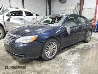 2012 Chrysler 200 Limited with VIN 1C3CCBCB6CN306239, listed as a Copart auction lot 44893155 with 155,683 mi miles and Salvage Title. Bid and sale history available at carsss.com. Image 1.