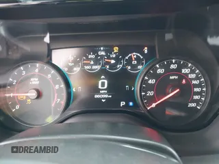 2017 Chevrolet Camaro 2SS z VIN 1G1FH1R76H0102061, wystawiony jako IAAI lot #41738738 z przebiegiem 86 099 mil mil oraz . Historia ofert i sprzedaży dostępna na DreamBid. Obrazek 7.