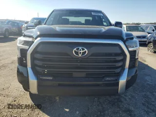 2022 Toyota Tundra 2WD SR5 with VIN 5TFLA5AB0NX014597, listed as a Copart auction lot 45840915 with 76,288 mi miles and Clean Title. Bid and sale history available at carsss.com. Image 5.