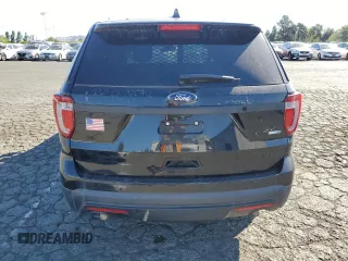2017 Ford Police Interceptor Utility z VIN 1FM5K8AR4HGB93019, wystawiony jako Copart lot #54857095 z przebiegiem Nie podano mil oraz Czysty tytuł • Clean title. Historia ofert i sprzedaży dostępna na DreamBid. Obrazek 6.