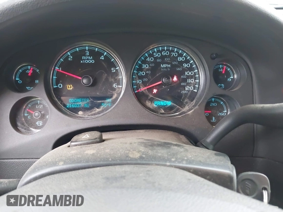 2010 Chevrolet Suburban Commercial with VIN 1GNUKHE30AR186320, listed as a IAAI auction lot 41544991 with 216,037 mi miles and . Bid and sale history available at DreamBid. Image 7.