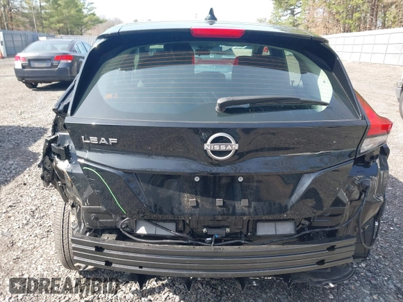 2023 Nissan LEAF S z VIN 1N4AZ1BV6PC560452, wystawiony jako IAAI lot #41938618 z przebiegiem 10 872 mil mil oraz . Historia ofert i sprzedaży dostępna na DreamBid. Obrazek 16.