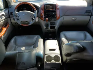 2006 Toyota Sienna XLE with VIN 5TDBA22C56S075100, listed as a Copart auction lot 51346925 with 247,141 mi miles and Salvage Title. Bid and sale history available at carsss.com. Image 8.