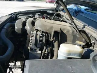 2010 Cadillac Escalade Platinum Edition with VIN 1GYUKDEF6AR267814, listed as a IAAI auction lot 42603786 with 225,772 mi miles and . Bid and sale history available at DreamBid. Image 19.