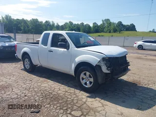 2013 Nissan Frontier S z VIN 1N6BD0CT0DN738356, wystawiony jako IAAI lot #42368166 z przebiegiem 147 716 mil mil oraz . Historia ofert i sprzedaży dostępna na DreamBid. Obrazek 1.