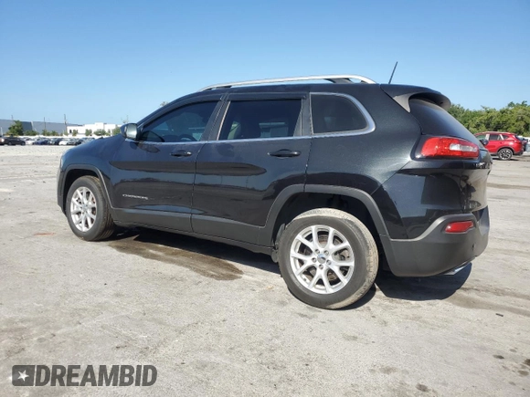 2016 Jeep Cherokee Latitude with VIN 1C4PJLCS5GW190282, listed as a Copart auction lot 55102675 with 131,048 mi miles and Salvage title. Bid and sale history available at DreamBid. Image 2.