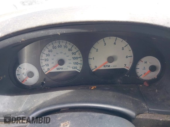 2005 Dodge Caravan SXT with VIN 2D4GP44LX5R528909, listed as a IAAI auction lot 42248957 with Not Provided miles and . Bid and sale history available at DreamBid. Image 7.
