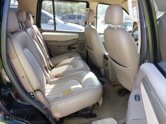 2003 Mercury Mountaineer Convenience z VIN 4M2DU66W13ZJ05239, wystawiony jako IAAI lot #42062881 z przebiegiem 292 631 mil mil oraz . Historia ofert i sprzedaży dostępna na DreamBid. Obrazek 8.