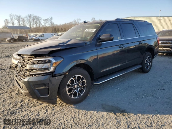 2022 Ford Expedition Max XLT z VIN 1FMJK1JT2NEA65791, wystawiony jako Copart lot #47407685 z przebiegiem 56 107 mil mil oraz Nie do naprawy • Non repairable. Historia ofert i sprzedaży dostępna na DreamBid. Obrazek 1.
