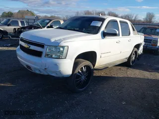 2008 Chevrolet Avalanche LT w/2LT with VIN 3GNEC12028G274590, listed as a IAAI auction lot 41254172 with 350,385 mi miles. Bid and sale history available at carsss.com. Image 2.