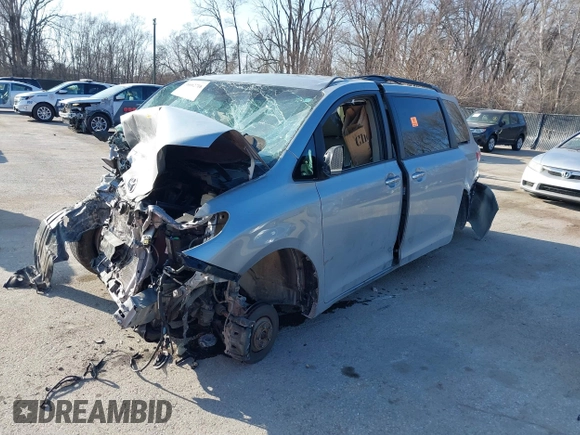 2015 Toyota Sienna XLE with VIN 5TDYK3DCXFS616362, listed as a IAAI auction lot 38882716 with Not Provided miles and . Bid and sale history available at DreamBid. Image 16.