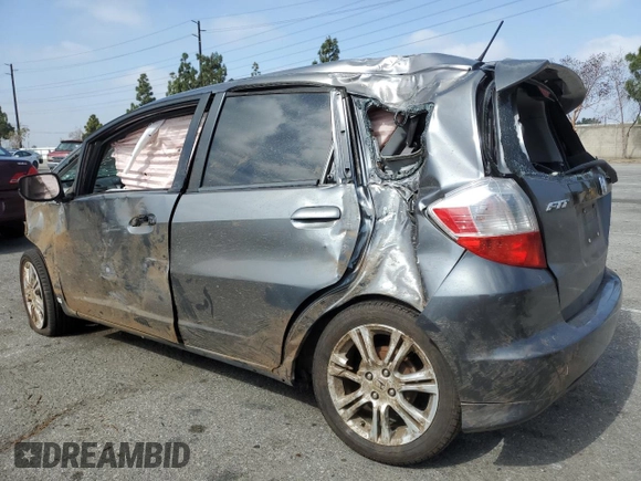 2011 Honda Fit Sport z VIN JHMGE8H52BS006399, wystawiony jako Copart lot #57435205 z przebiegiem Nie podano mil oraz Szkoda całkowita • Salvage title. Historia ofert i sprzedaży dostępna na DreamBid. Obrazek 2.