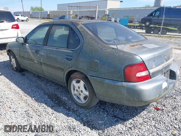2001 Nissan Altima GXE with VIN 1N4DL01D51C232187, listed as a IAAI auction lot 41928081 with 154,416 mi miles. Bid and sale history available at carsss.com. Image 3.