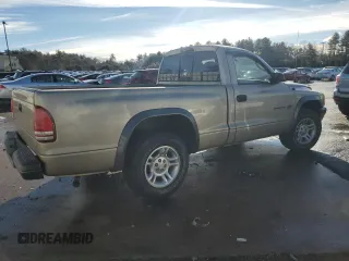 2002 Dodge Dakota with VIN 1B7FL16XX2S702359, listed as a Copart auction lot 43026735 with 103,633 mi miles and Salvage Title. Bid and sale history available at carsss.com. Image 3.