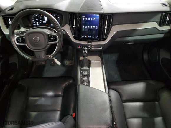 2020 Volvo XC60 Inscription with VIN YV4102RL1L1474466, listed as a Copart auction lot 43901535 with 53,153 mi miles and Non Repairable. Bid and sale history available at carsss.com. Image 8.