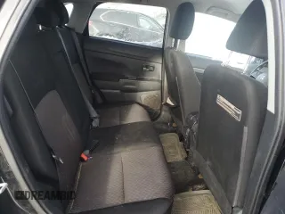 2017 Mitsubishi Outlander Sport SE z VIN JA4AJ4AWXHZ608461, wystawiony jako Copart lot #44396865 z przebiegiem 186 778 mil mil oraz Szkoda całkowita • Salvage title. Historia ofert i sprzedaży dostępna na DreamBid. Obrazek 10.